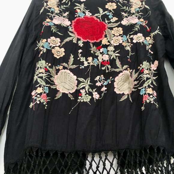 Cartigan embroidery - Picture 8 of 8